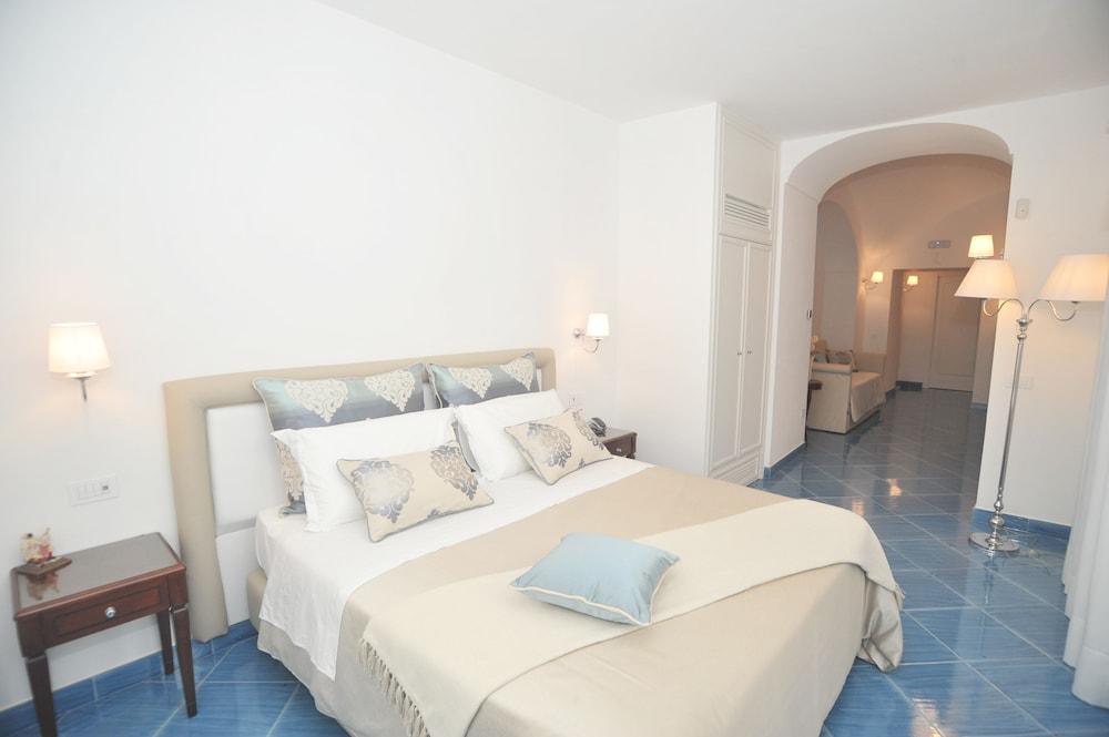Core Amalfitano City Suites 外观 照片