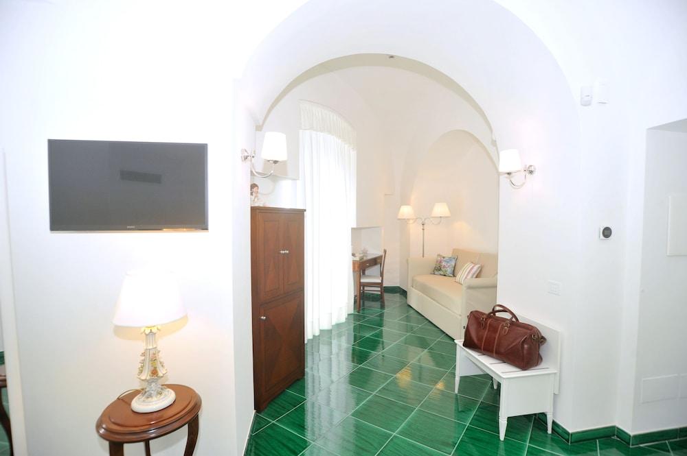 Core Amalfitano City Suites 外观 照片